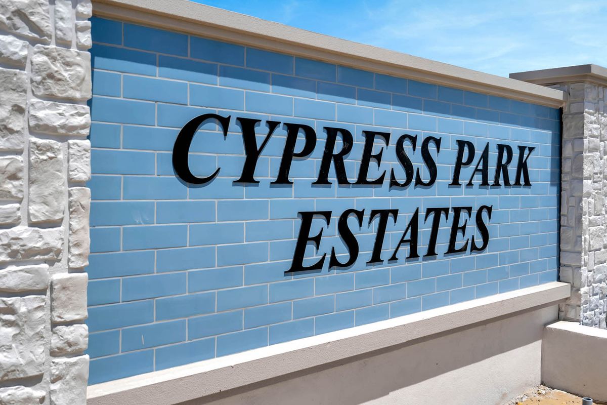 Cypress Entrance Sign. Cypress Park Estates New Homes in Haines City, FL