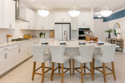 Hampton Kitchen. New Homes in Zephyrhills, FL