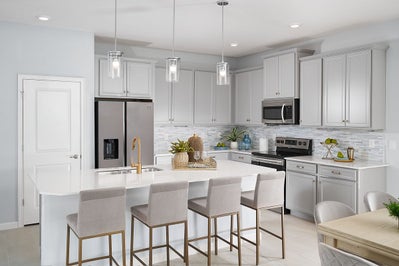 Margate II Kitchen. New Homes in Zephyrhills, FL