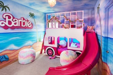 Barbie Themed Bedroom - Waterfall. Kissimmee, FL New Homes