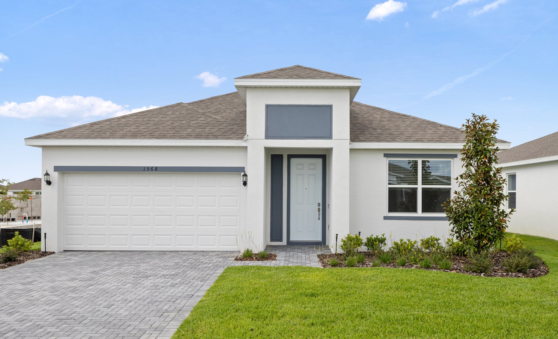 Evolve 15 Exterior. Haines City, FL New Homes