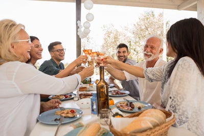 Family Dining. Tavares, FL New Homes