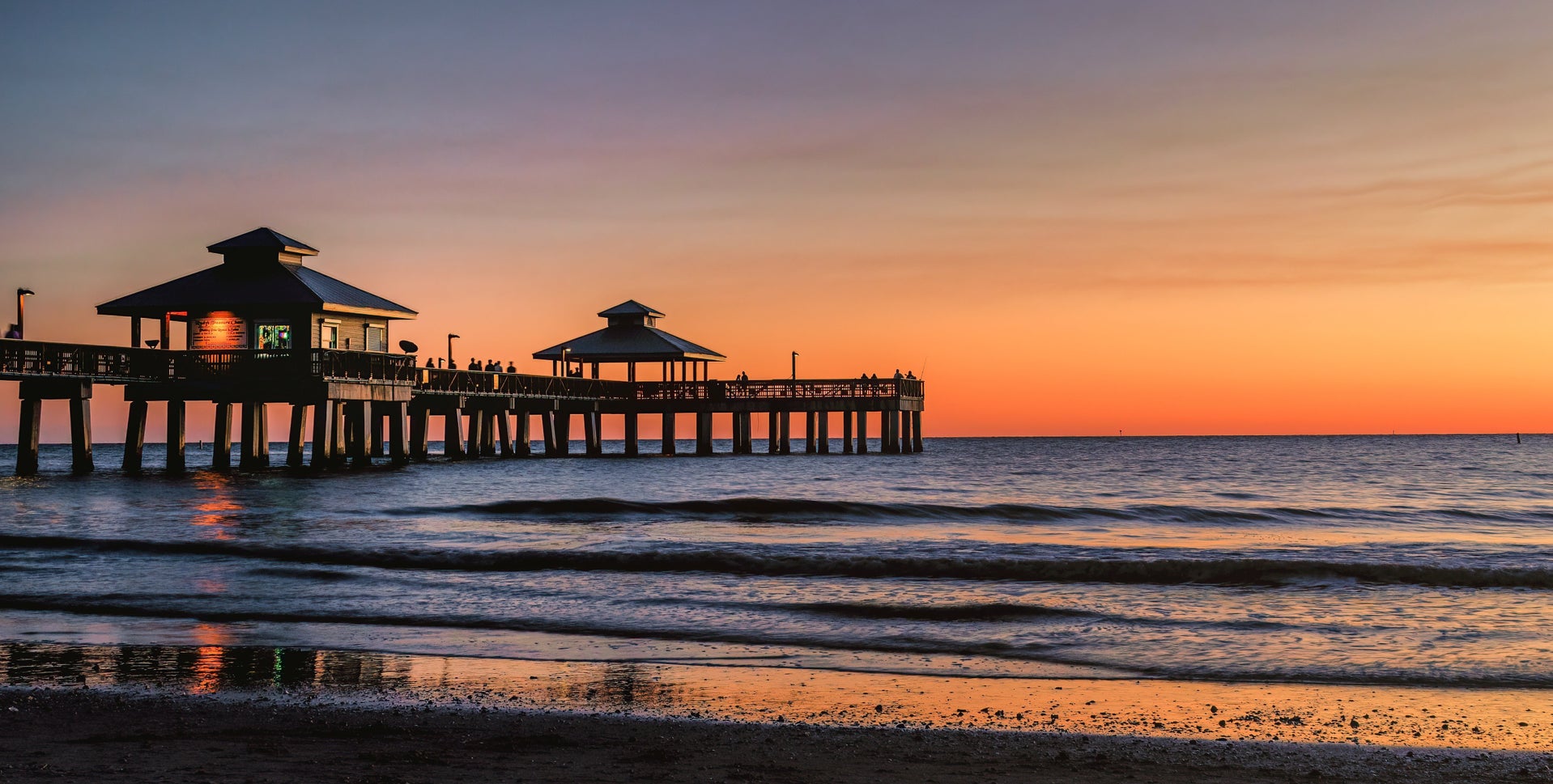 Fort Myers Pier. Homes for sale in FL