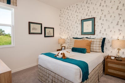 Twisted Oaks Hampton Bedroom. Wildwood, FL New Homes